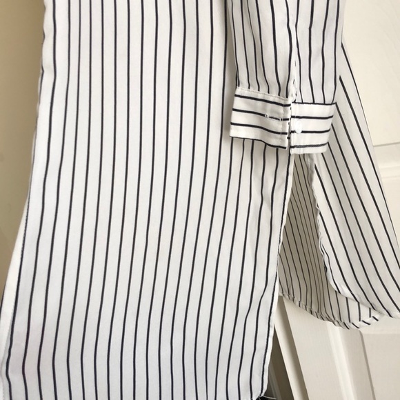 Striped dress - Picture 2 of 2